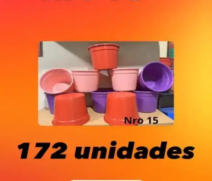 Combo Nro 15: 172 unidades de macetas plásticas de colores
