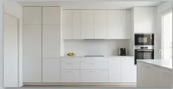 Cocina a medida en melamina blanca, CABA