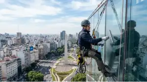Limpieza de vidrios en altura
